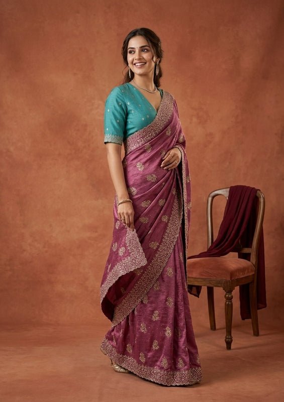 Onion Pink Soft Raw Silk Floral Printed Gold Zariwork Saree With Matching Blouse Piece - Image 4