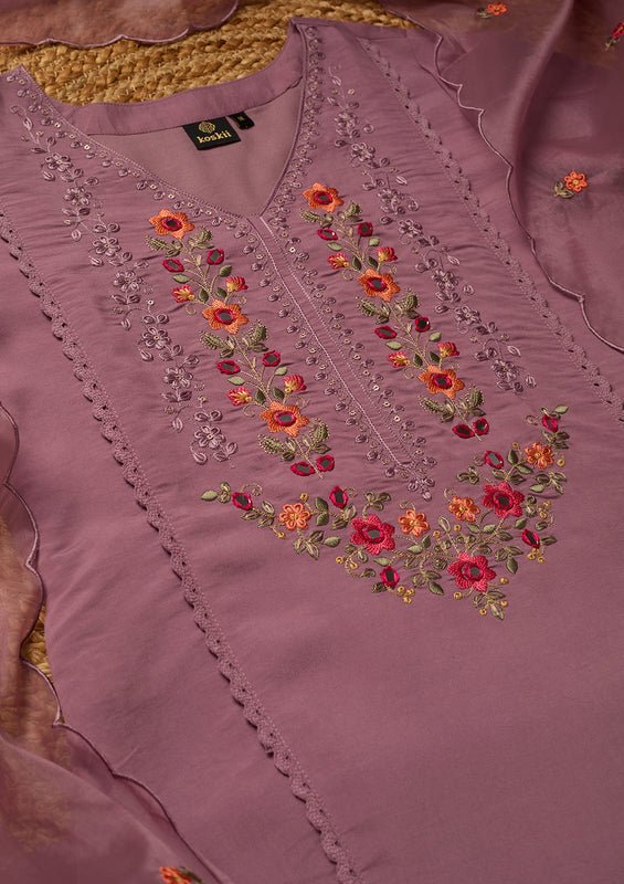 Mauve Raw Silk Threadwork Straight Kurta With Pant Regular And Dupatta - Image 4
