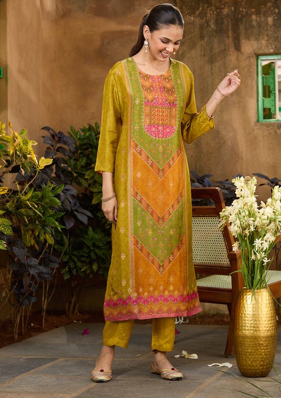 Mehandi Green Multi Art Silk Abstract Geometric Cutdana Straight Kurta With Pant Regular And Dupatta - Image 3