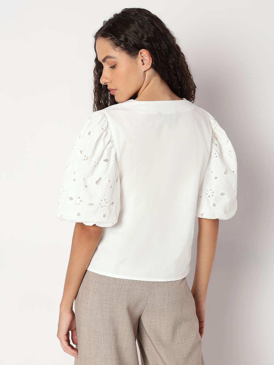 BRIGHT WHITE CUT-WORK SLEEVES TOP - Image 4