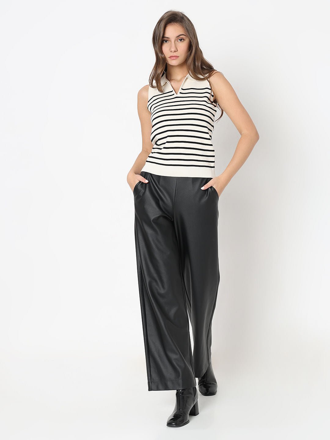 WHITE & BLACK STRIPED KNIT TOP - Image 5