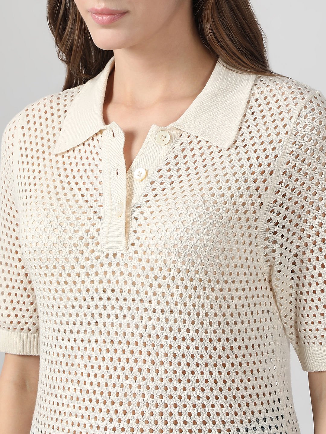 WHITE KNITTED TOP