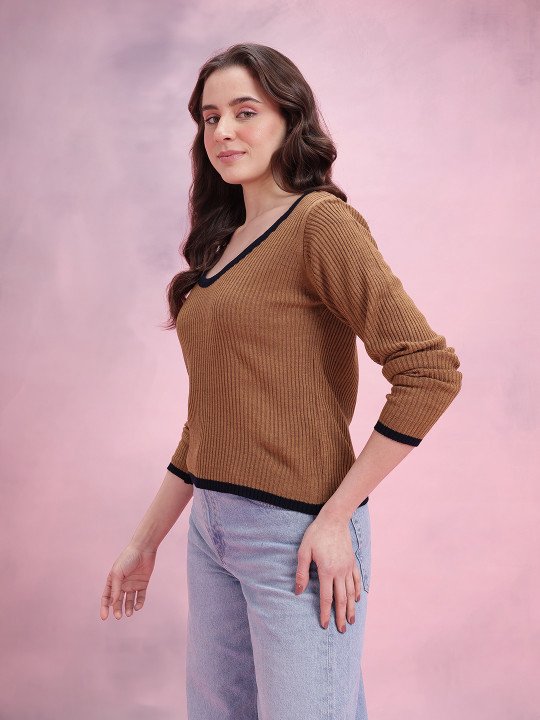 DressBerry Ribbed Pullover with Contrasting Edges - Image 5