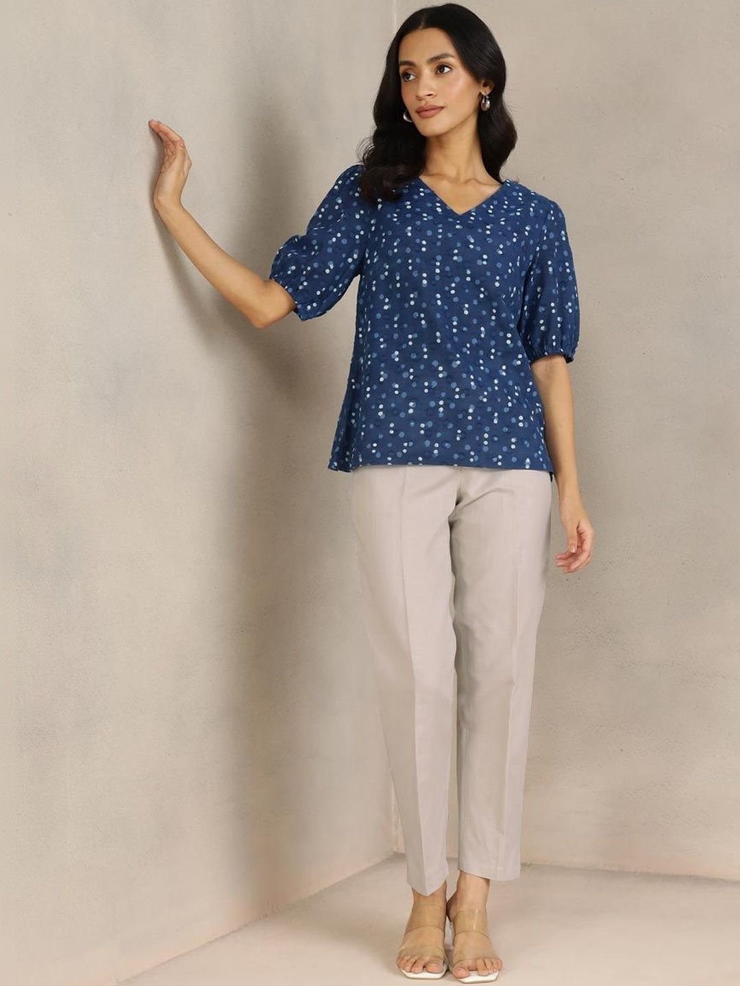 Women High-Rise Trousers - Image 5