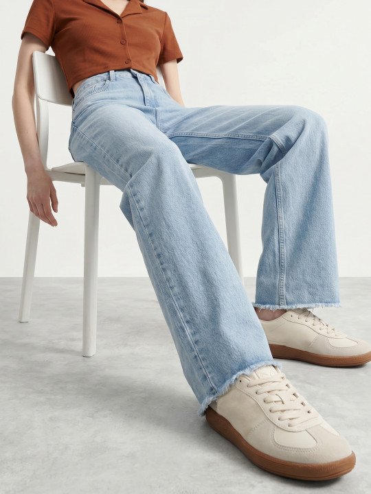 Women Wide Leg Jeans - Image 3