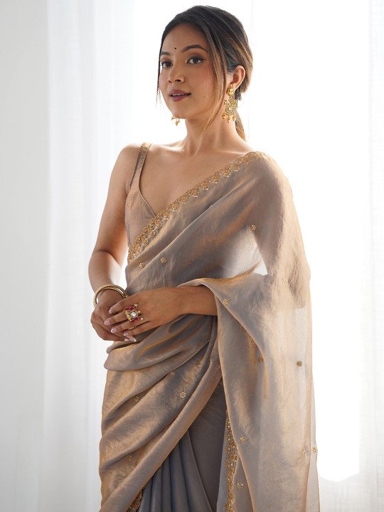 Women Embellished Sequinned Tissue Designer Saree - Image 3