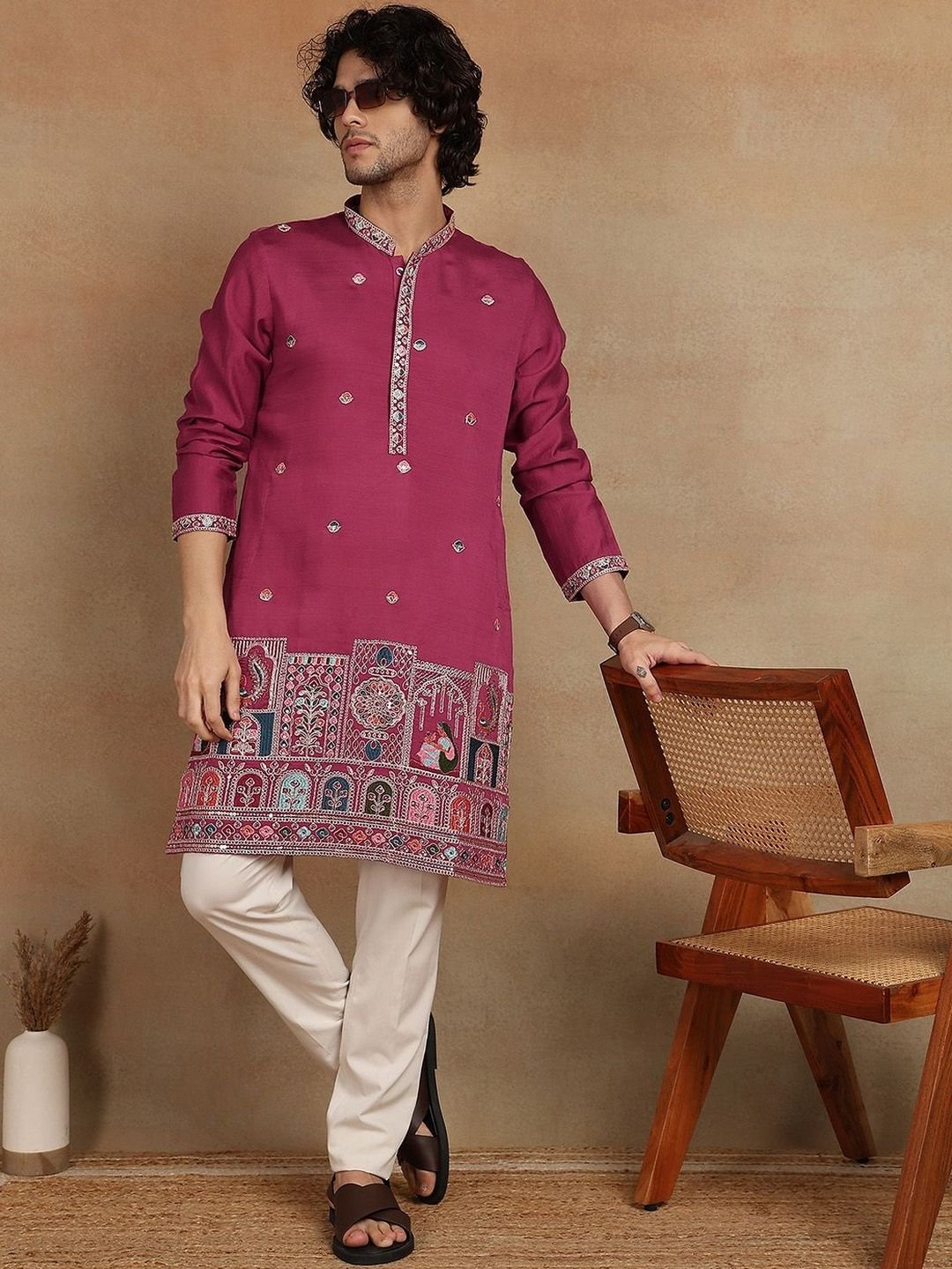 Embroidered Mandarin Collar Knee Length Straight Kurta