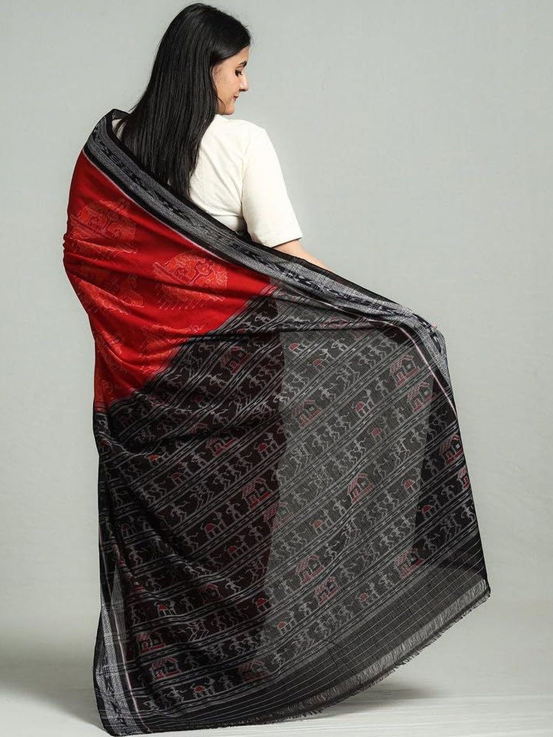 thnic Motifs Woven Design Pure Cotton Sambalpuri Saree - Image 2