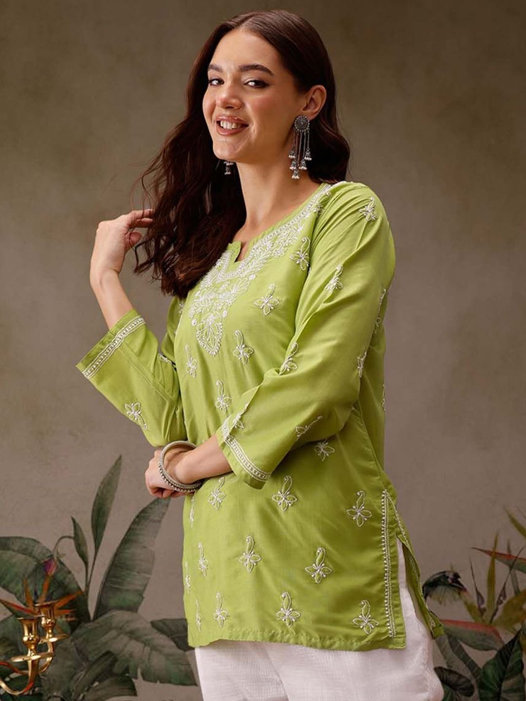 ADA Women Ethnic Motifs Embroidered Chikankari Kurti - Image 4
