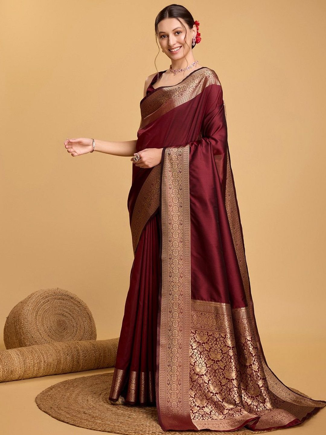 Art Silk Woven Design Zari Kanjivaram Saree With Unstitched Blouse Piece - Image 2