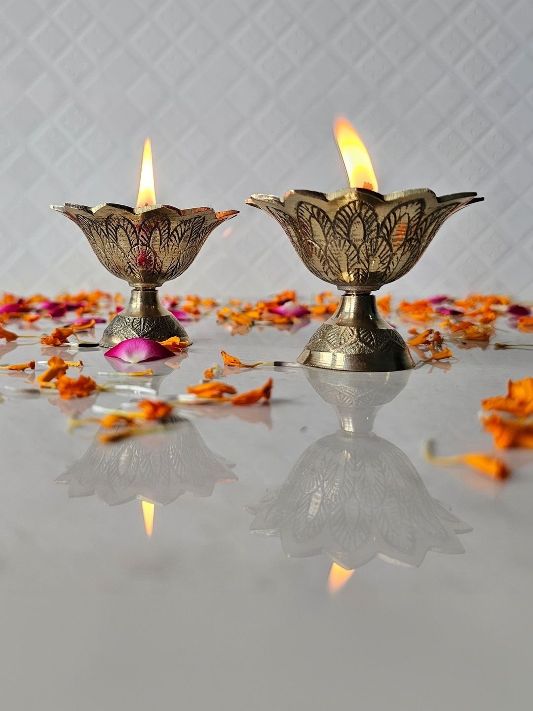 DARPAN KALA 2 Pieces Diyas Hand Etched Diwali Diyas - Image 3