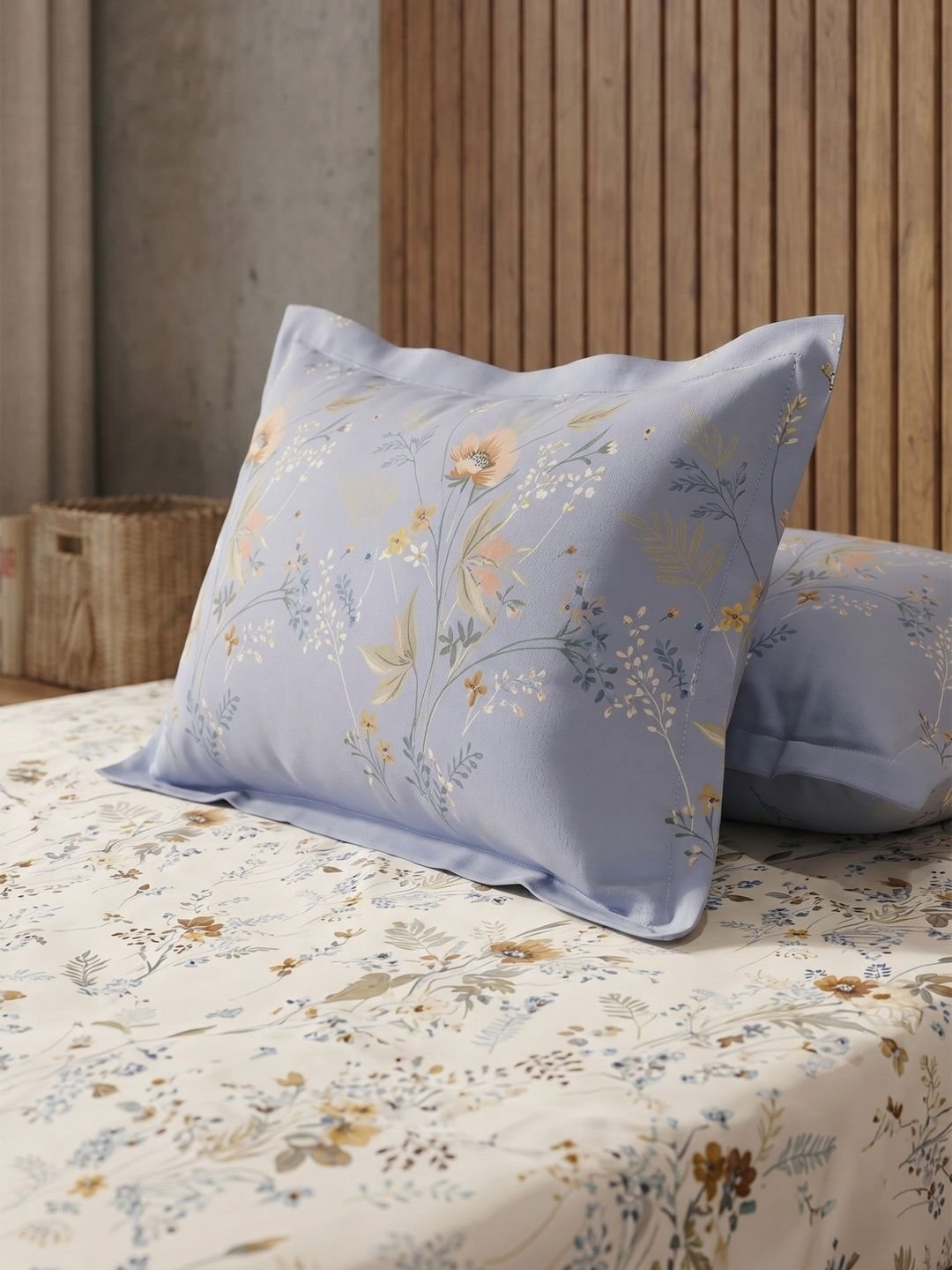 Blue & Blue Floral 144 TC Queen Bedsheet with 2 Pillow Covers - Image 2