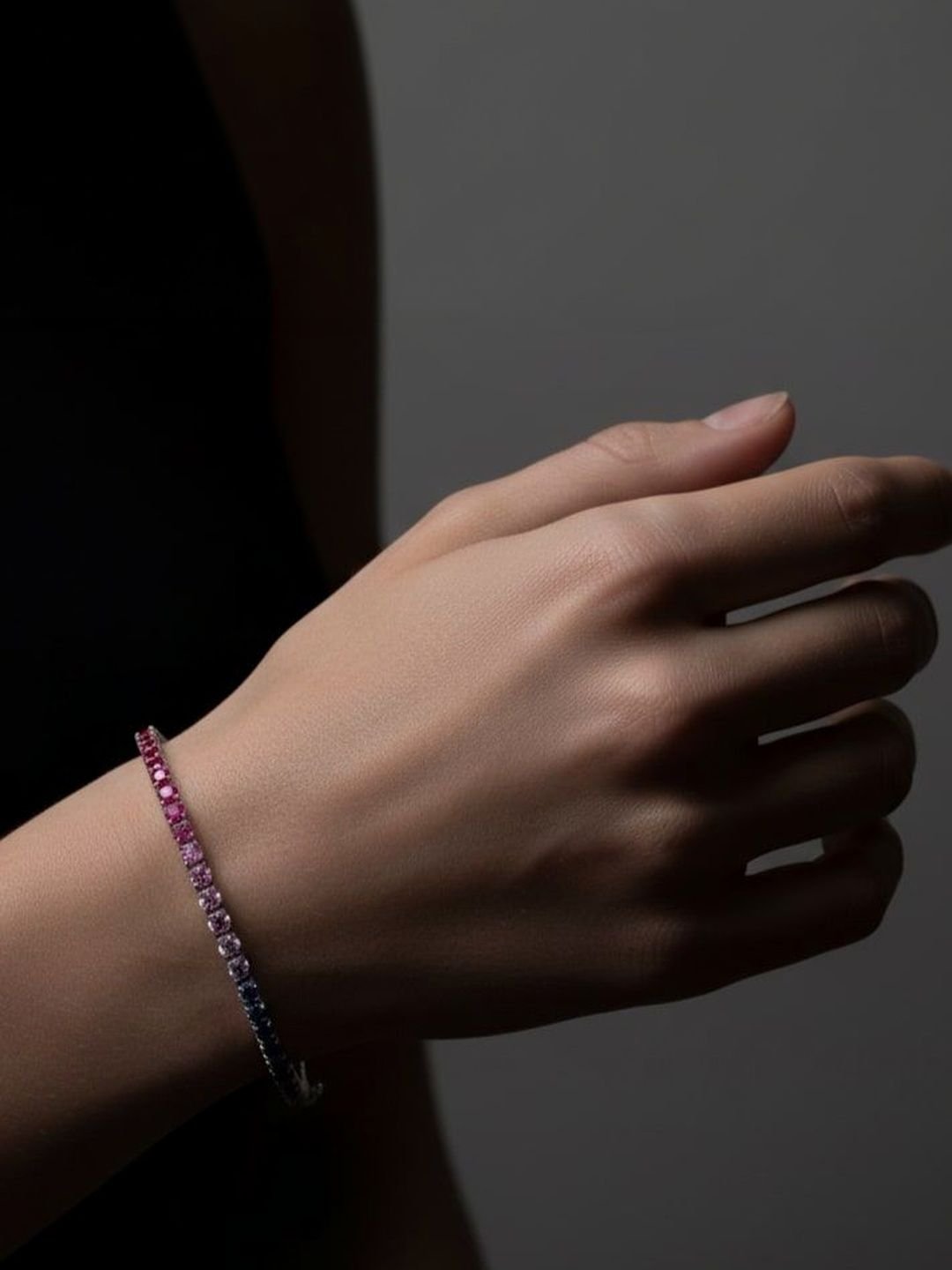 JOY & SHINE Women Sterling Silver Cubic Zirconia  Silver-Plated Link Bracelet