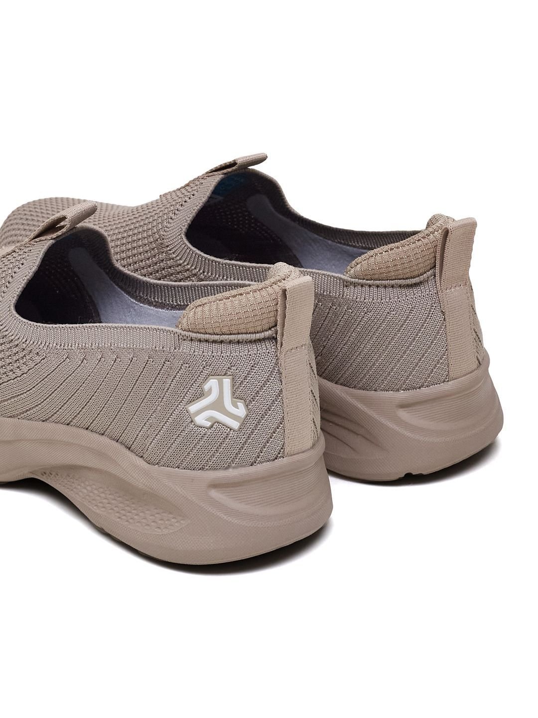 Campus Women Mesh Walking Non-Marking Shoes PLUZZ - Image 3