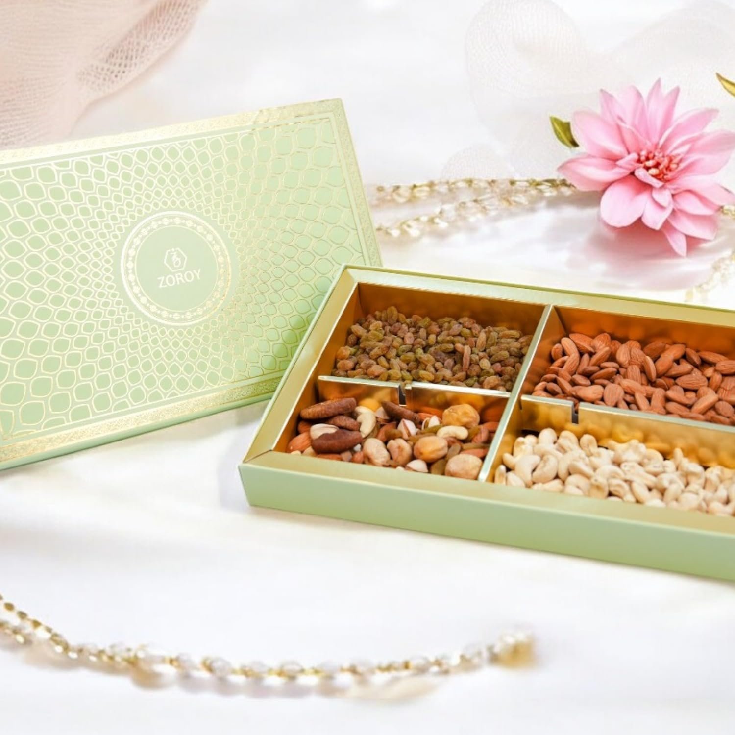 ZOROY Green Peacock Gift Hamper Box of Dry Fruits 800g – Assorted Premium Nut Collection of Almond, Cashew, Raisins, Mixed Dryfruits - Ideal pack for Diwali Festive and Corporate Gifting - Image 4