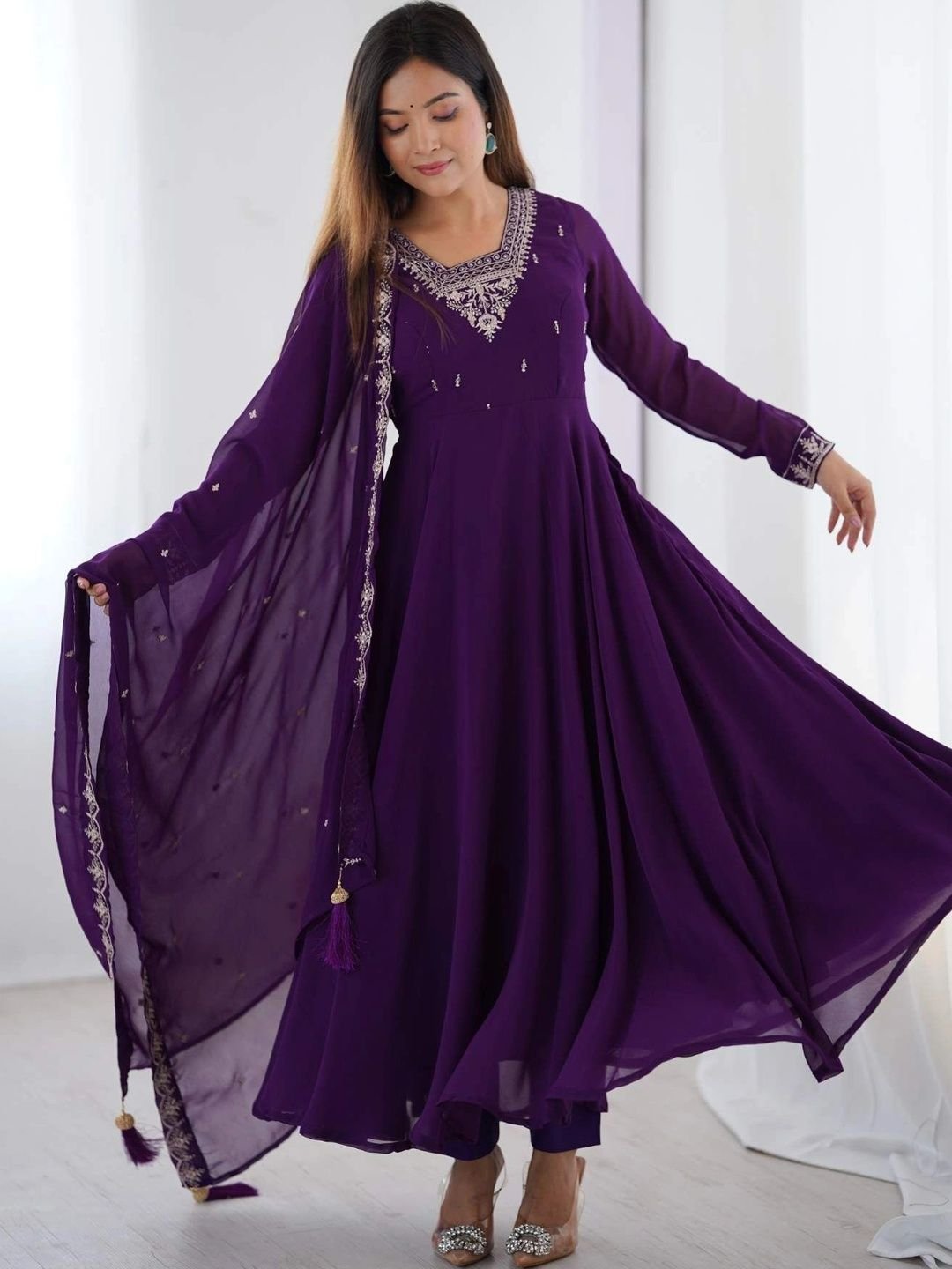Women Ethnic Motifs Embroidered Regular Kurta with Trousers & With Dupatta - Image 2